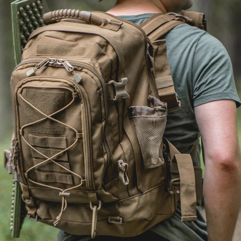 LQARMY 65L Outdoor Tactical Military Army Large Capacity Backpack