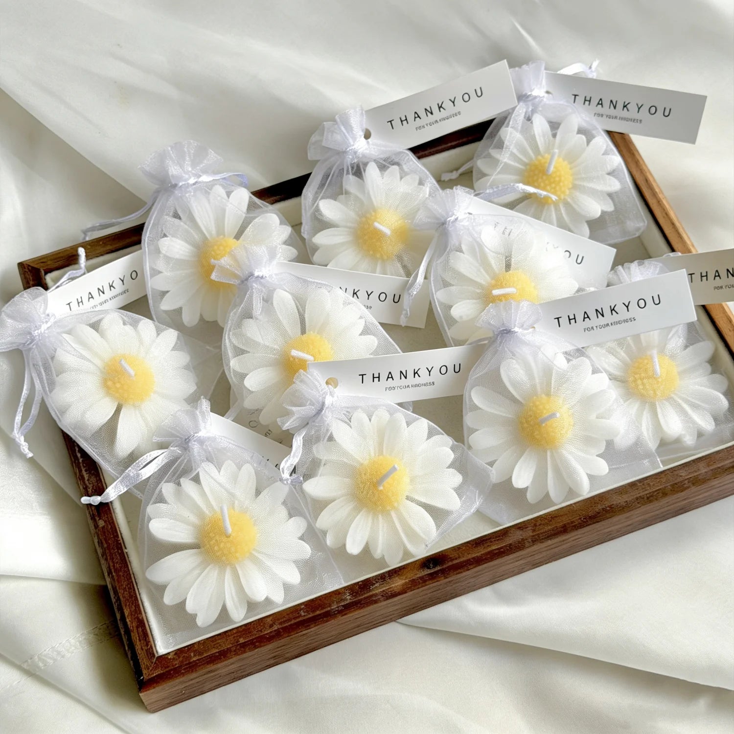 1pc/5pcs/10pcs Daisy Shaped Candles Set - Scented Soy Wax