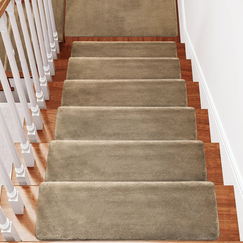 Bullnose Self-Adhesive Mats Non-Slip Stair Treads Ultra Plush Washable Decor