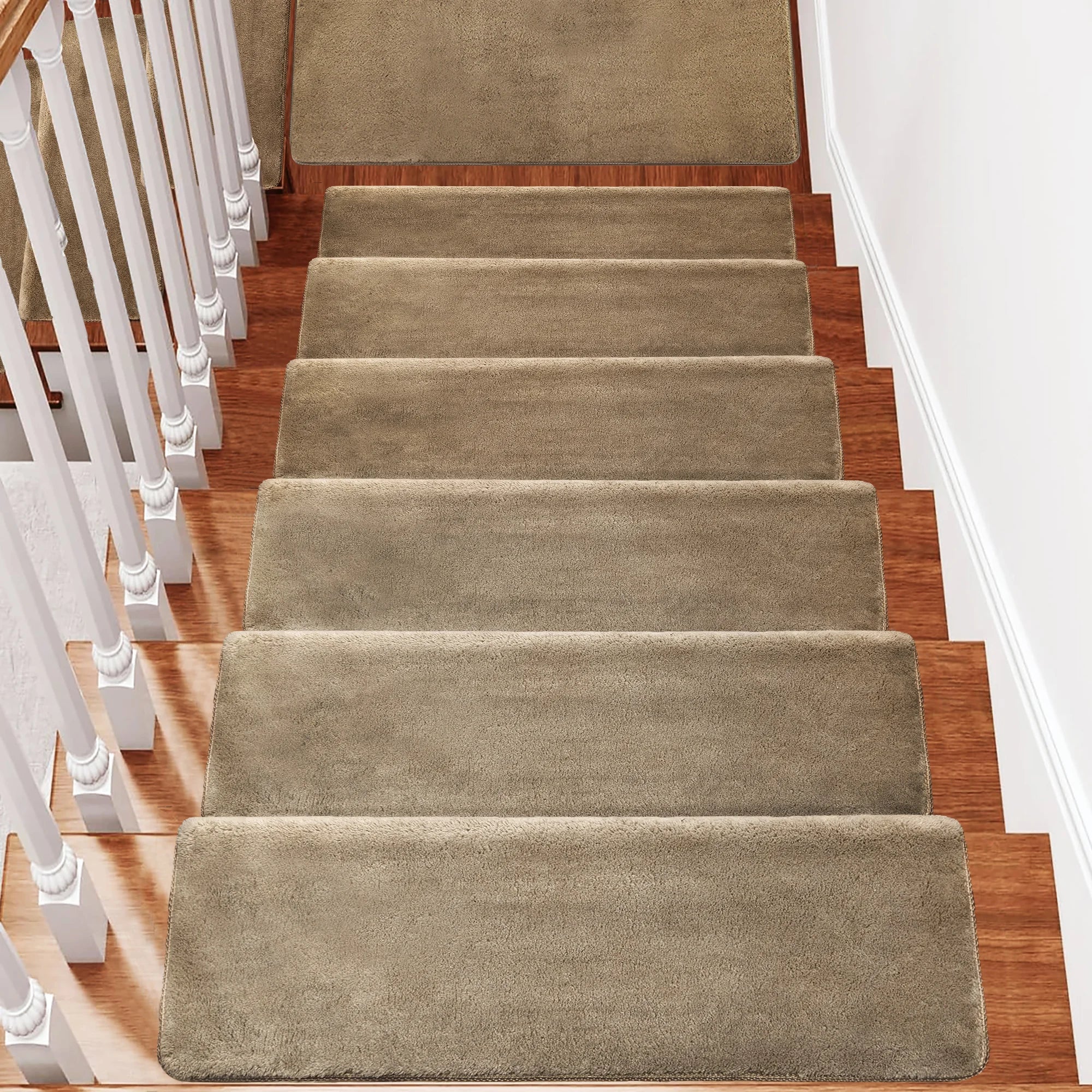 Bullnose Self-Adhesive Mats Non-Slip Stair Treads Ultra Plush Washable Decor