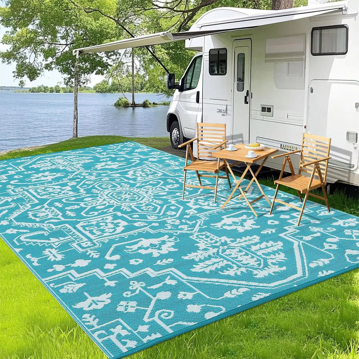 Waterproof and Durable Outdoor Area Rug Stain-Resistant